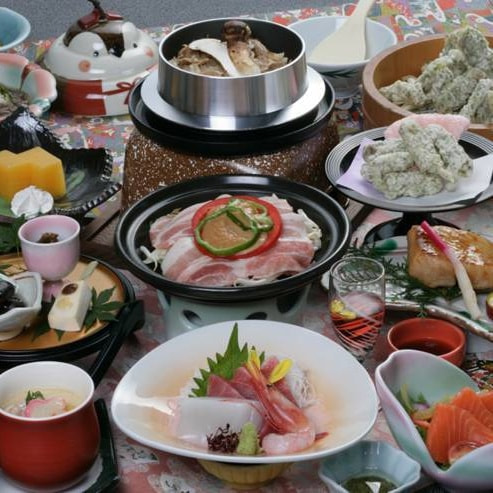 毎回大人気のお食事